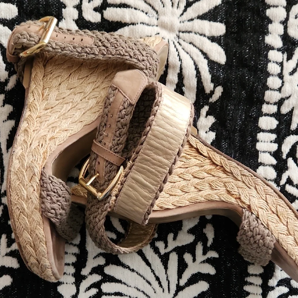Stuart Weitzman Taupe Woven Espadrille Wedge Sandals - Picture 3 of 5